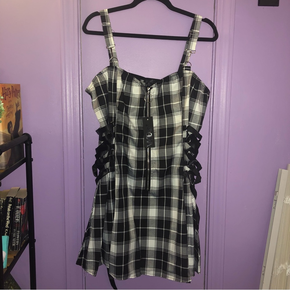 🤍 widow ivory charm school dropout plaid dress 🤍